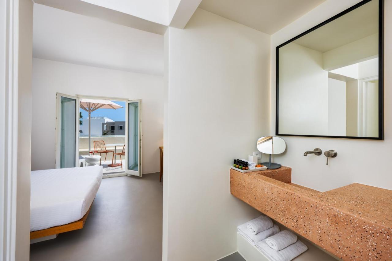 Viva Nove Suites Камарі Екстер'єр фото